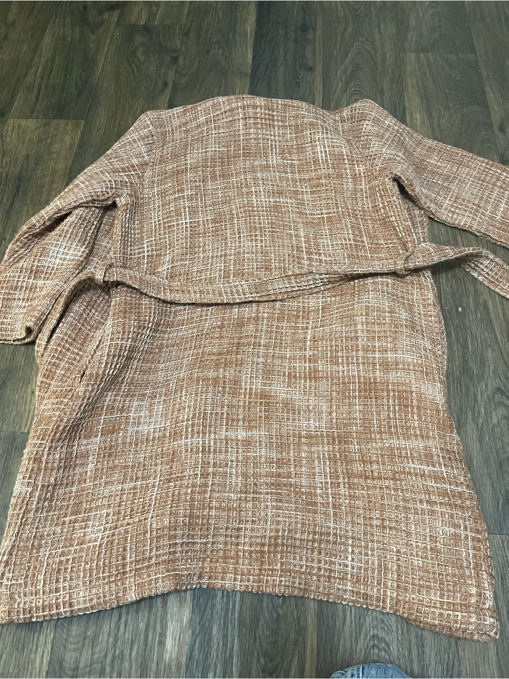 Parachute Waffle Robe - Picture 5 of 13